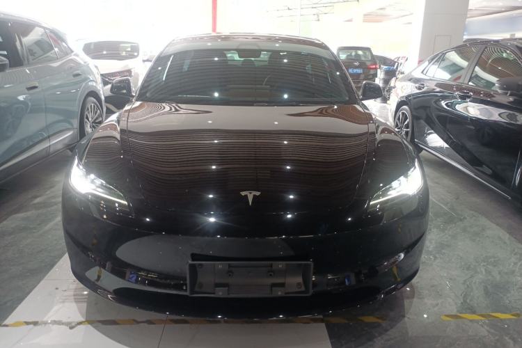 Used Tesla Model 3 2023 Rear-Wheel-Drive Version