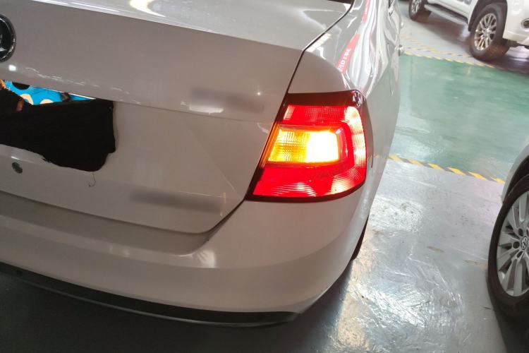 Used Skoda Rapid 2018 1.6L Automatic Comfort Edition