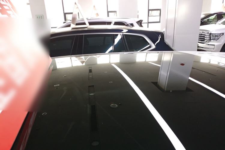 Used Cadillac OPTIQ 2024 Standard Range Version