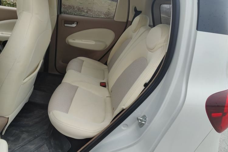Used Wuling Hongguang MINIEV 2025 Four-Door Version Zhenxiang+ Edition Interior 4