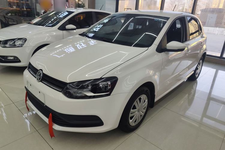 Used Volkswagen Polo 2014 1.4L Manual Fashion Edition