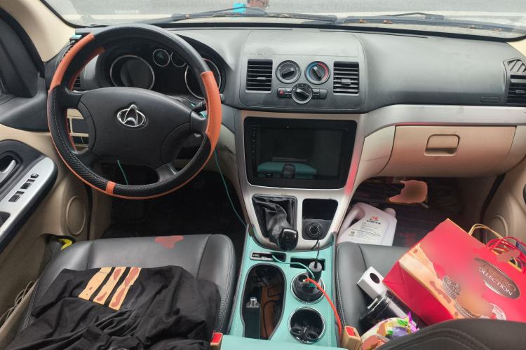 Used CHANGAN KAICHENG Ruixing M90 2018 2.0L Comfort Version Flat-Top Hatchback with 6 Seats Equipped with 4G94S