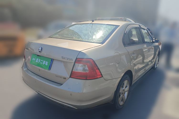Used Skoda Rapid 2013 1.6L Manual Smart Selection Model