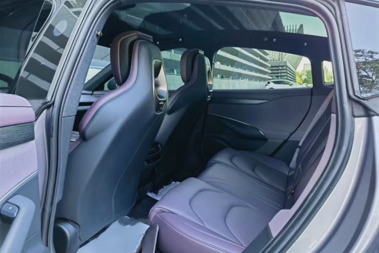 Used Xiaomi Auto SU7 2024 Rear-Drive Long-Range Intelligent Driving Version