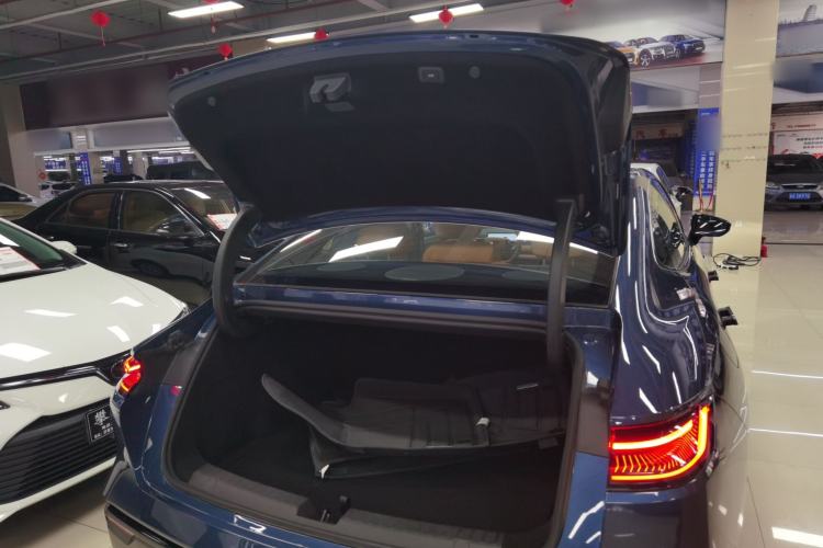 Used Geely Galaxy 8 2025 130km EM-P Exploration Edition Trunk