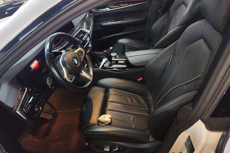Used BMW 6 Series GT 2019 630i M Sport Package Left Front Seat