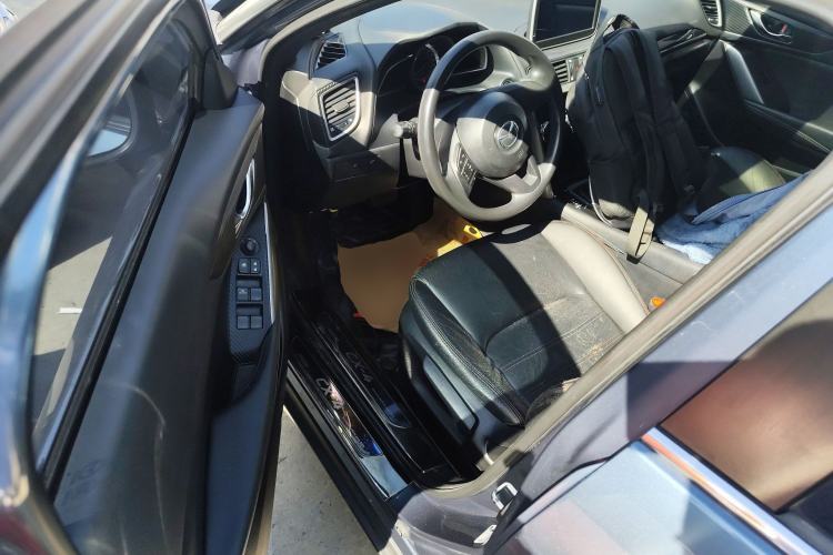 Used Mazda CX-4 2016 2.0L Automatic 2WD Blue Sky Dynamic Edition