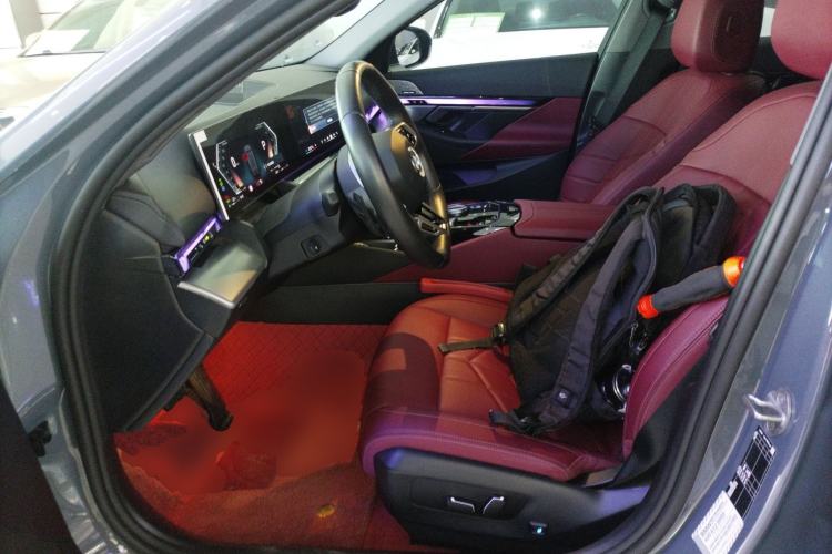 Used BMW 5 Series 2024 530Li Leading Model M Sport Package Left Front Seat