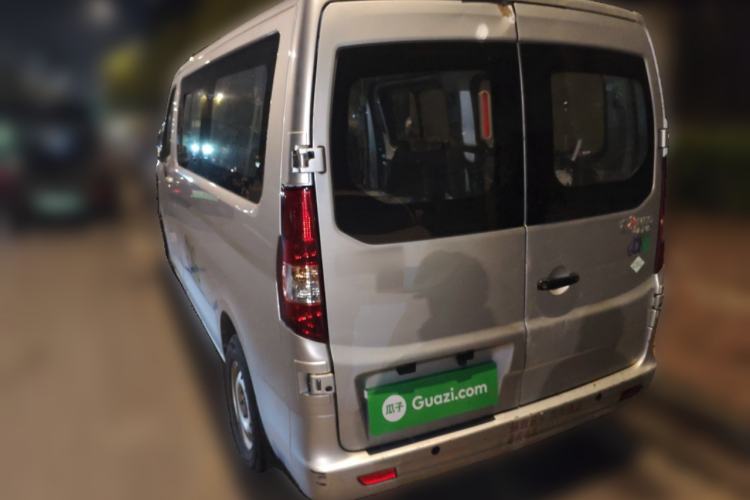 Used Chana Ruixing M60 2023 1.6L CNG Comfort-Grade 6-Seater Passenger Vehicle
