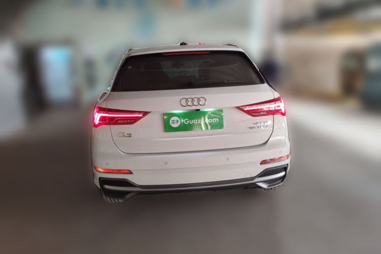 Used Audi Q3 2020 35 TFSI Fashion Dynamic Model
