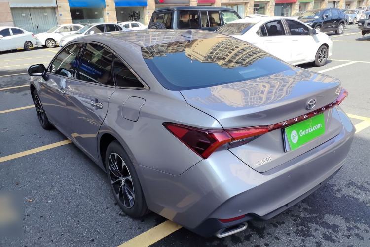 Used Toyota Avalon 2023 2.0L Luxury Edition