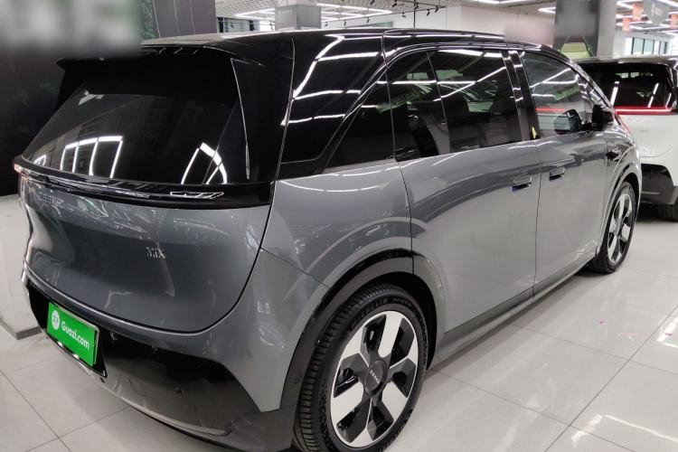 Used Zeekr MIX 2025 Intelligent Driving Version
