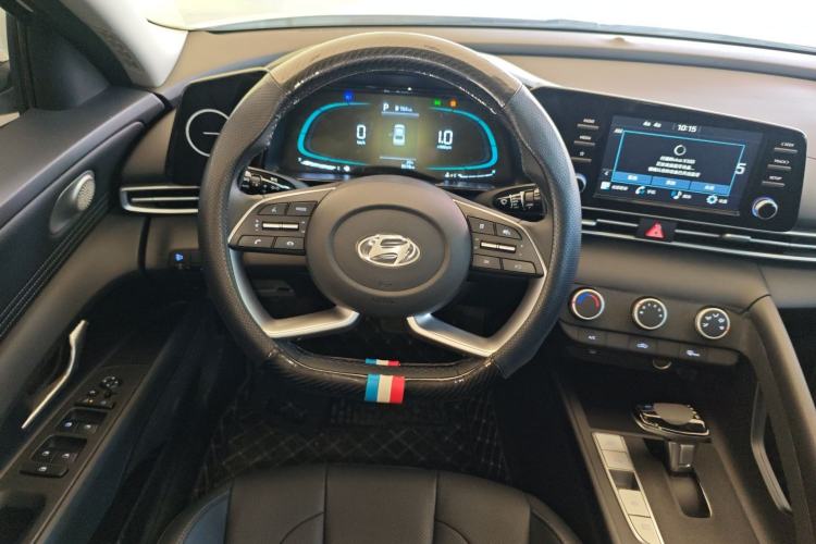 Used Hyundai Elantra 2023 1.5L CVT GLX Elite Edition Steering Wheel