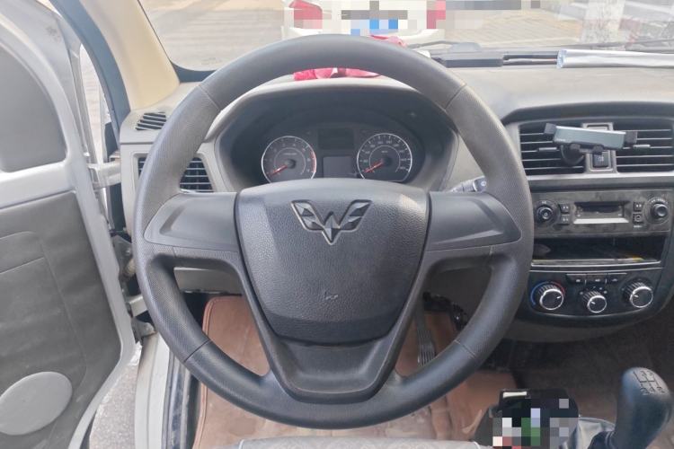 Used Wuling Rongguang S 2021 1.2L Base Model 7-Seater LSI