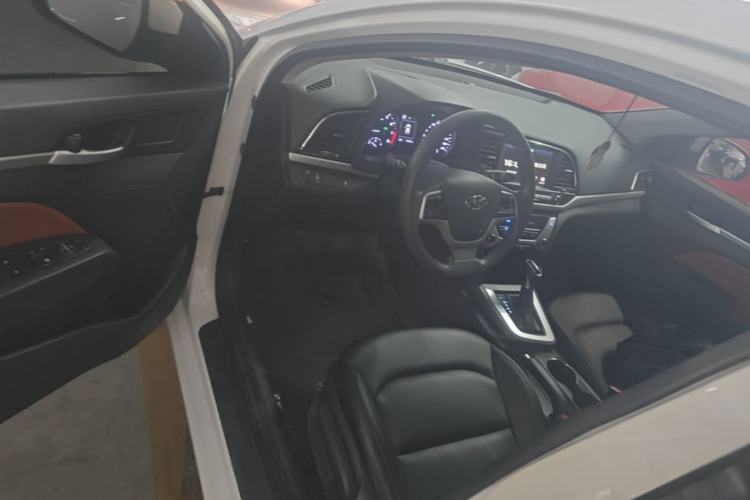 Used Hyundai Elantra (6th Generation / Lingdong) 2016 1.6L Automatic ZhiXuan – Elite Version