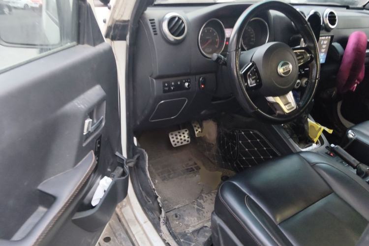 Used BAIC Off-Road BJ40 2016 40L 2.3T Automatic All-Wheel Drive Premium Edition
