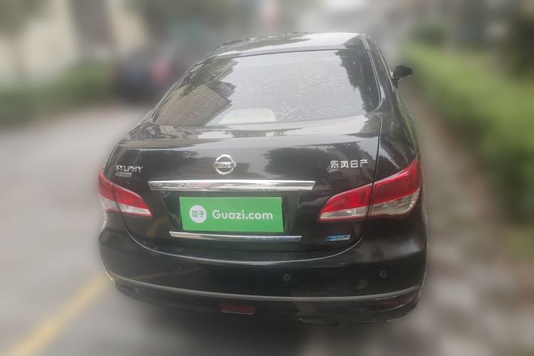 Used Nissan Sylphy 2016 Classic 1.6XL Manual Luxury Edition Rear