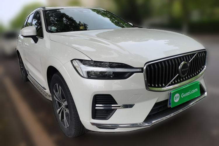 Used Volvo XC60 2024 B5 4x4 Smart Luxury Edition