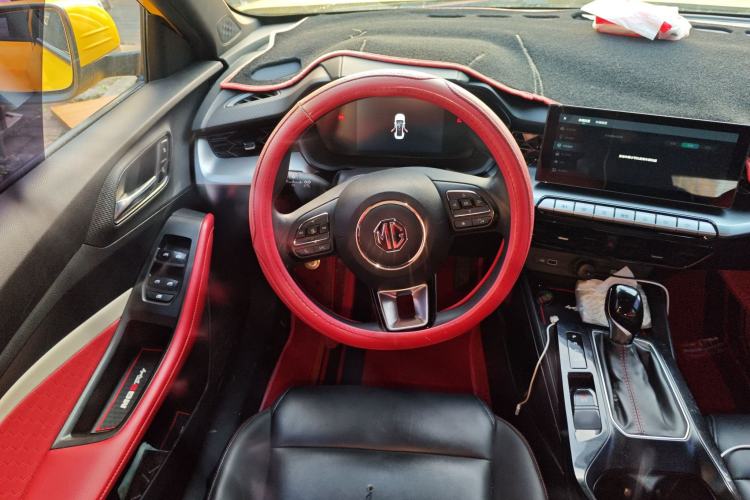 Used MG 5 2021 180 DVVT CVT Youth Luxury Edition
