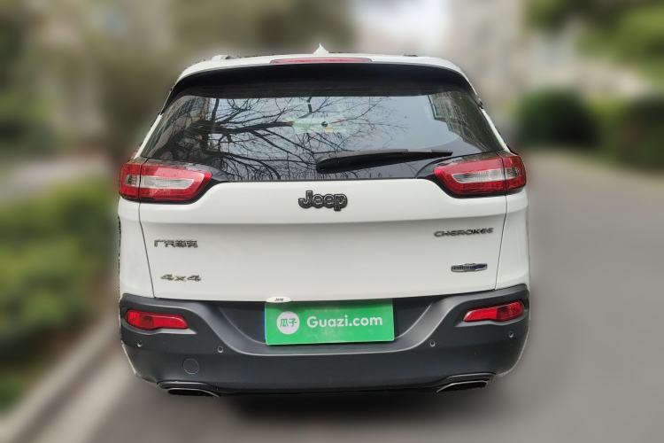 Used Jeep Cherokee 2016 2.4L Leading Edition Rear