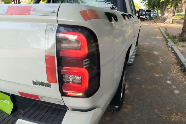 Used Great Wall King Kong Poer 2022 2.0T Manual Gasoline Two-Wheel-Drive Elite Version with Long Bed – GW4C20B