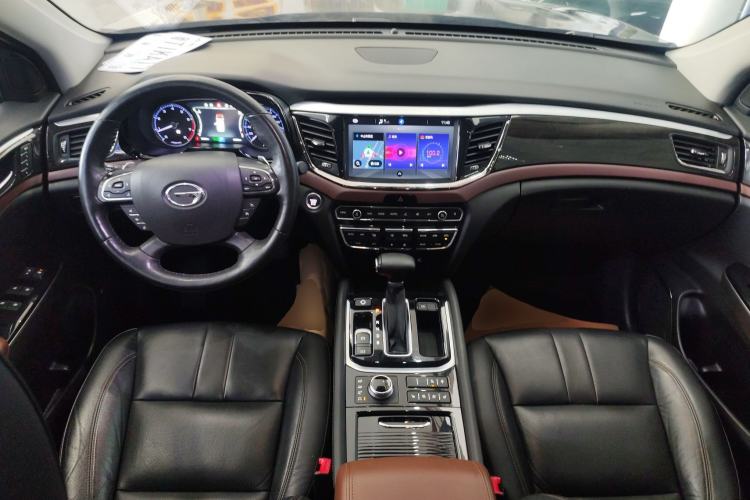 Used GAC Trumpchi GS8 2017 320T Four-Wheel Drive Luxury Smart Connectivity Version (7 Seats)