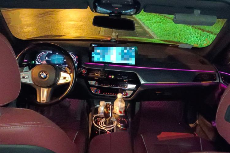 Used BMW 5 Series 2023 530Li Leading Model M Sport Package Center Console