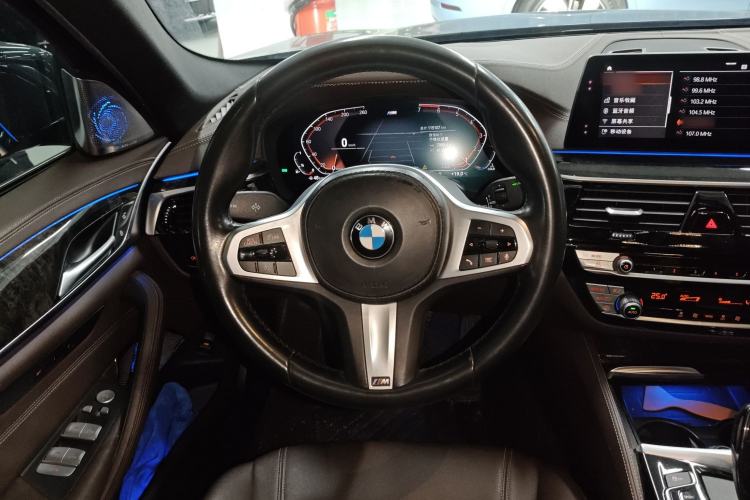 Used BMW 5 Series 2020 525Li M Sport Package Steering Wheel