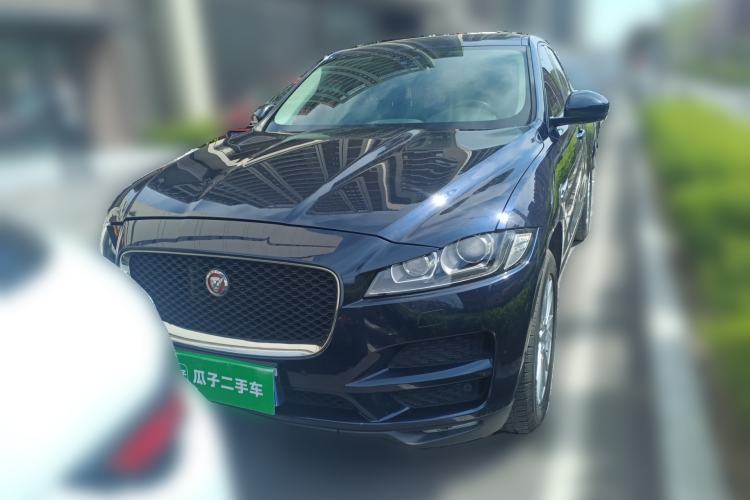 Used Jaguar F-PACE 2016 2.0T Two-Wheel-Drive R-Sport Sport Edition Front