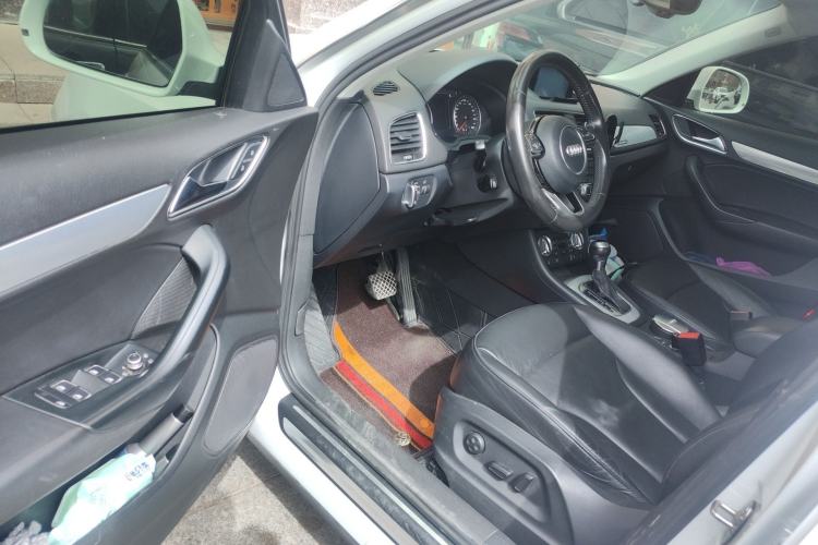 Used Audi Q3 2013 35 TFSI quattro Comfort Model
