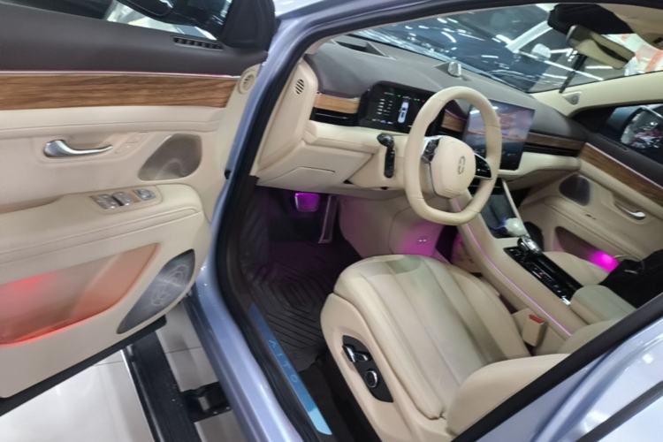 Used Hima AITO M7 2024 1.5T Rear-Drive Plus Version 5 Seats Driver Seat