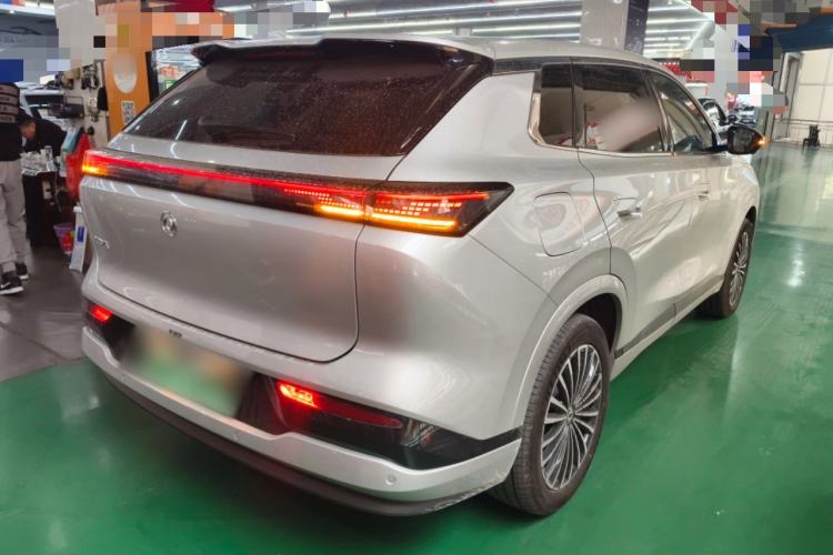 Used Dongfeng Aeolus L8 2025 Model 185KM Dream Edition Rear Right 45 Deg