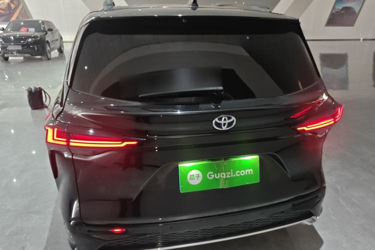 Used Toyota Granvia 2023 2.5L Hybrid Comfort Edition Rear