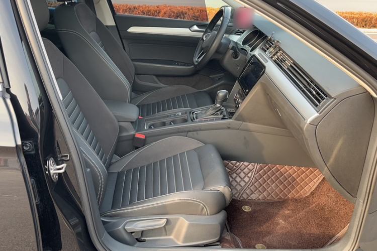 Used Volkswagen Magotan 2020 280TSI DSG Comfort Edition
