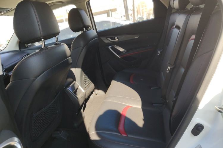 Used CHANGAN CS55 2017 1.5T Manual Colorful Edition
