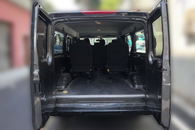 Used JMC Fushun 2023 2.0T Automatic Mid-Range Mid-Roof Commercial Multi-Purpose 7-Seater Passenger Vehicle