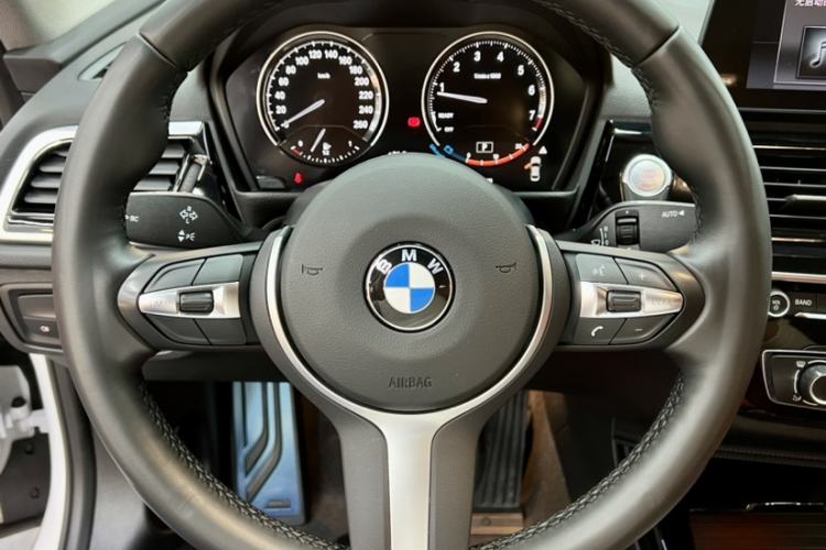 Used BMW 1 Series 2022 125i M Sport Night Edition
