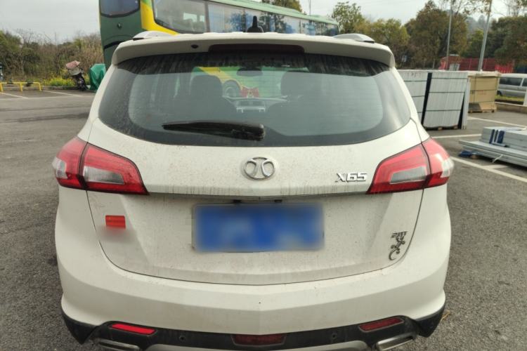 Used BAIC Senova X65 2015 2.0T Automatic Elite Model
