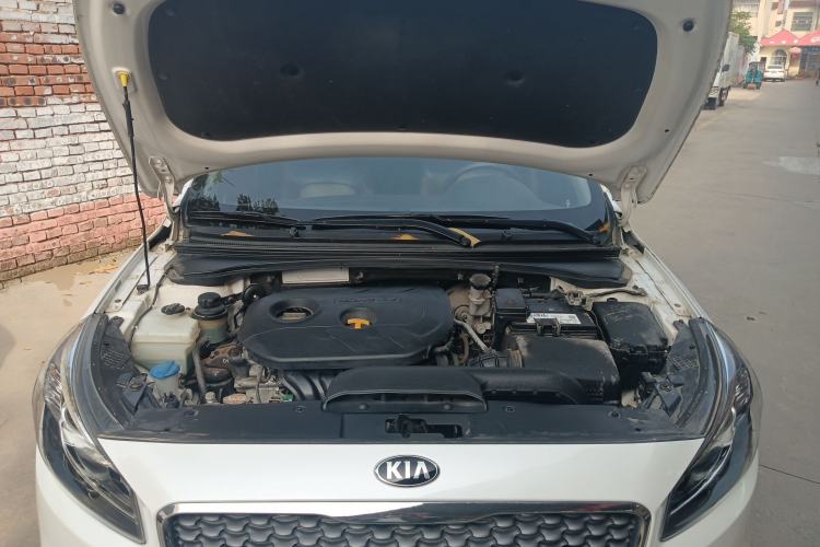 Used Kia K4 2014 1.8L Manual GL
