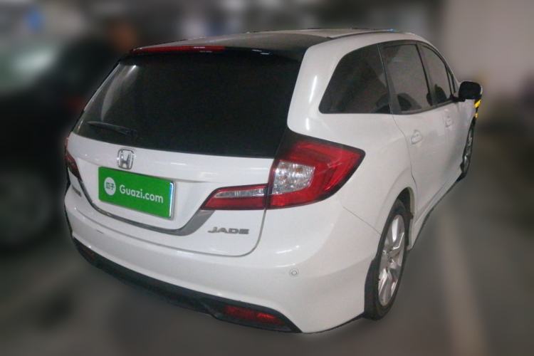Used Honda Jade 2013 1.8L automatic Comfort version 5 seats
