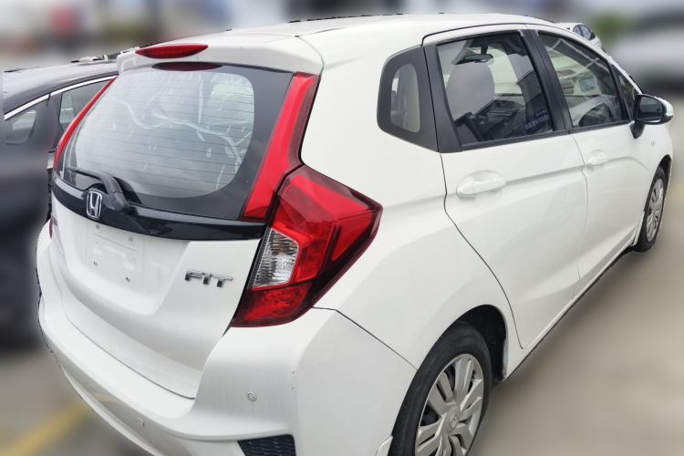 Used Honda Fit 2014 1.5L LX CVT Comfort Model Rear Right 45 Deg