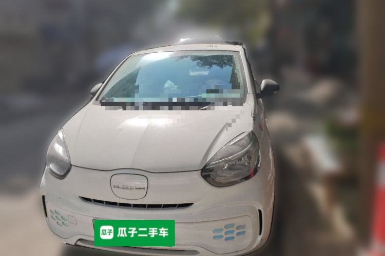 Used Roewe Clever 2021 302 km New Four-Seater Super-Efficient Version Front