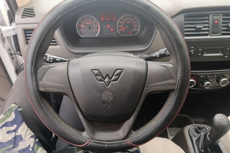 Used Wuling Rongguang S 2021 1.2L Standard Edition Air-Conditioned 5-Seater LSI