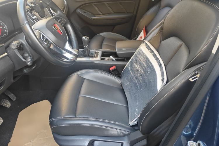 Used Roewe RX5 2018 20T Two-Wheel Drive Manual Flagship Edition
