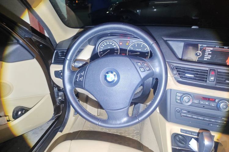 Used BMW X1 2010 sDrive18i Luxury Model