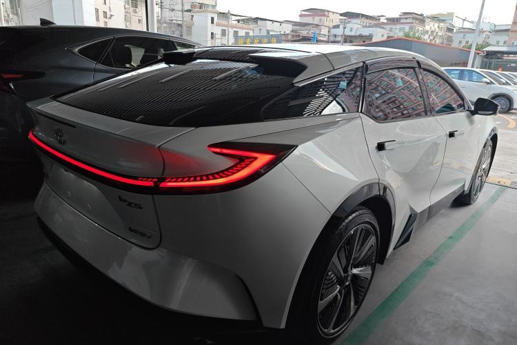 Used Toyota bZ5 2025 Model 550 PRO