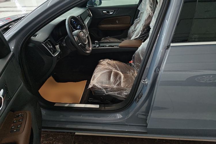 Used Volvo S60 2023 B4 Zhiyi Luxury Edition Left Front Seat