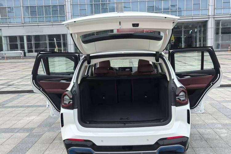 Used BMW iX3 2022 Leading Model
