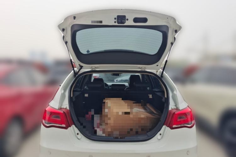 Used Geely Auto Emgrand 2017 Hatchback RS Million Edition 1.5L CVT Upward Version
