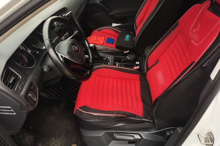 Used Volkswagen Golf 2016 230TSI Automatic Comfort Version Left Front Seat